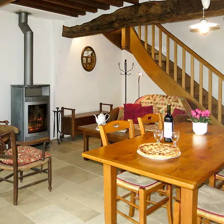 Ferienhaus St Sauveur Le Vicomte 100s *